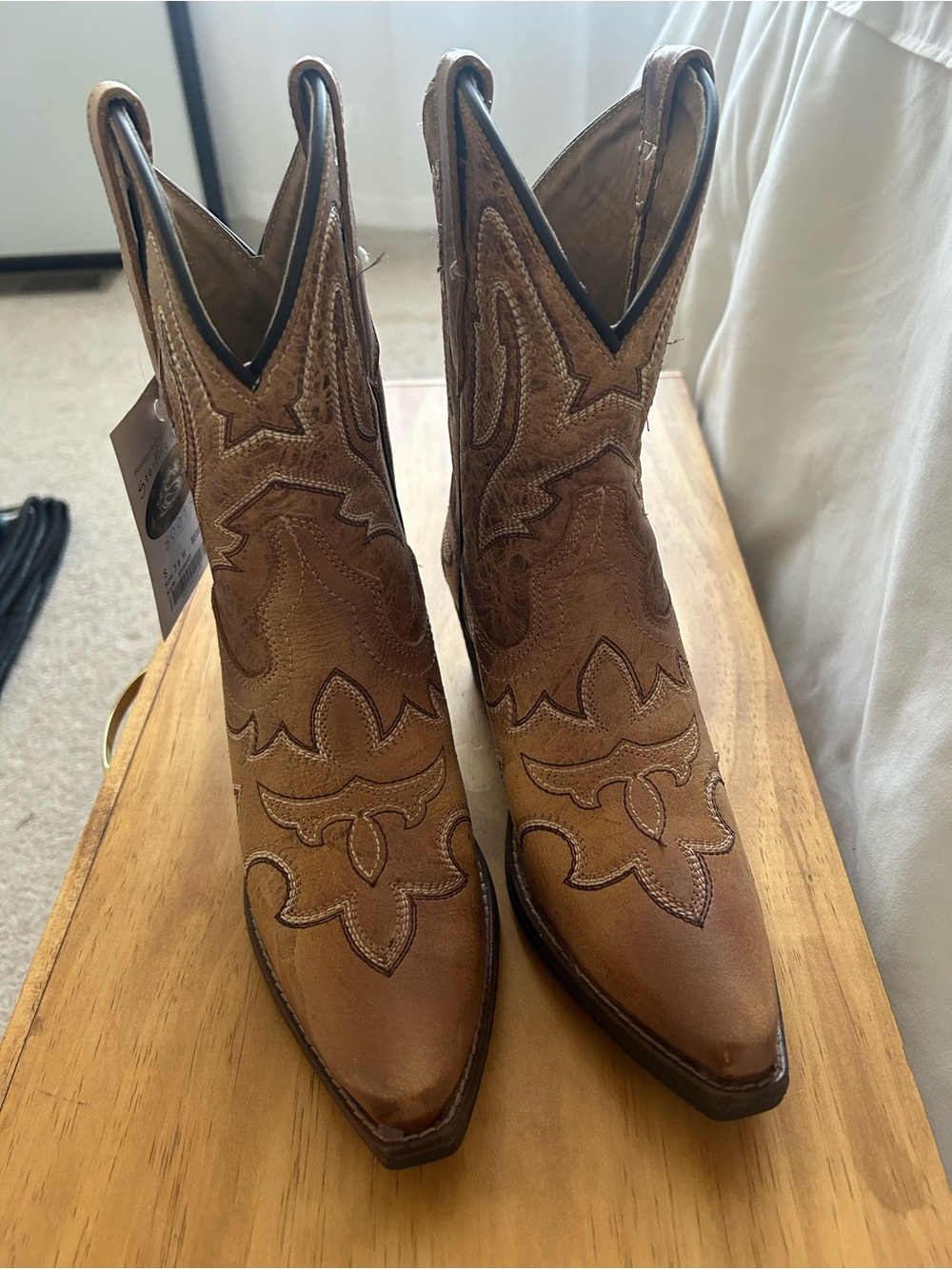 Women's Brown Western Boots - Classic Embroidered Leather cowboy boots